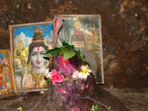 borra caves lord-shiva lingim