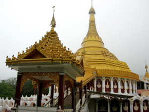 Pagoda dhammagiri igatpuri Pagoda dhammagiri igatpuri