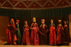chokhi dhani puppet show - jaipur