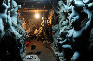 kumartuli idol maker kumartuli idol maker