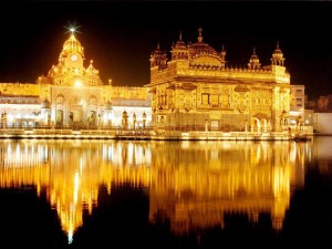 Spiritual Places in India- a sneak peek Golden_Temple_India