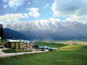 10 Romantic Destinations in India Gulmarg