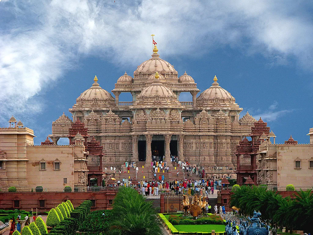 Gandhinagar City Guide - Gandhinagar Travel Attractions Akshardham Akshardham