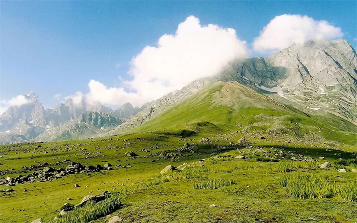 sonamarg hill station - sonamarg tour Amarnath glacier Sonamarg hills - Kashmir