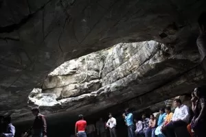 Belum caves Andhra Pradesh tourism Belum Caves Anshra Pradesh Andhra Pradesh tourism