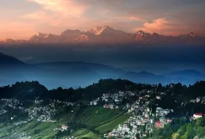 The Queen Of Hills Darjeeling