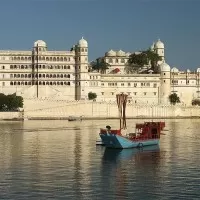 Lake palace udaipur1