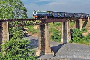 BL03 01 TRAIN 1382859g
