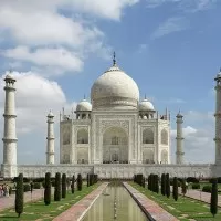 30 things do to after turning 30 in India taj mahal