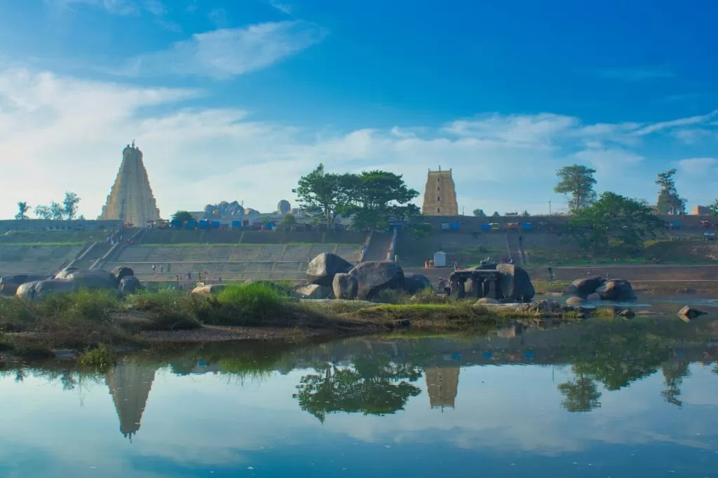 Top 20 Places to Visit in South India: A Comprehensive Guide South India Hampi Bazaar South India